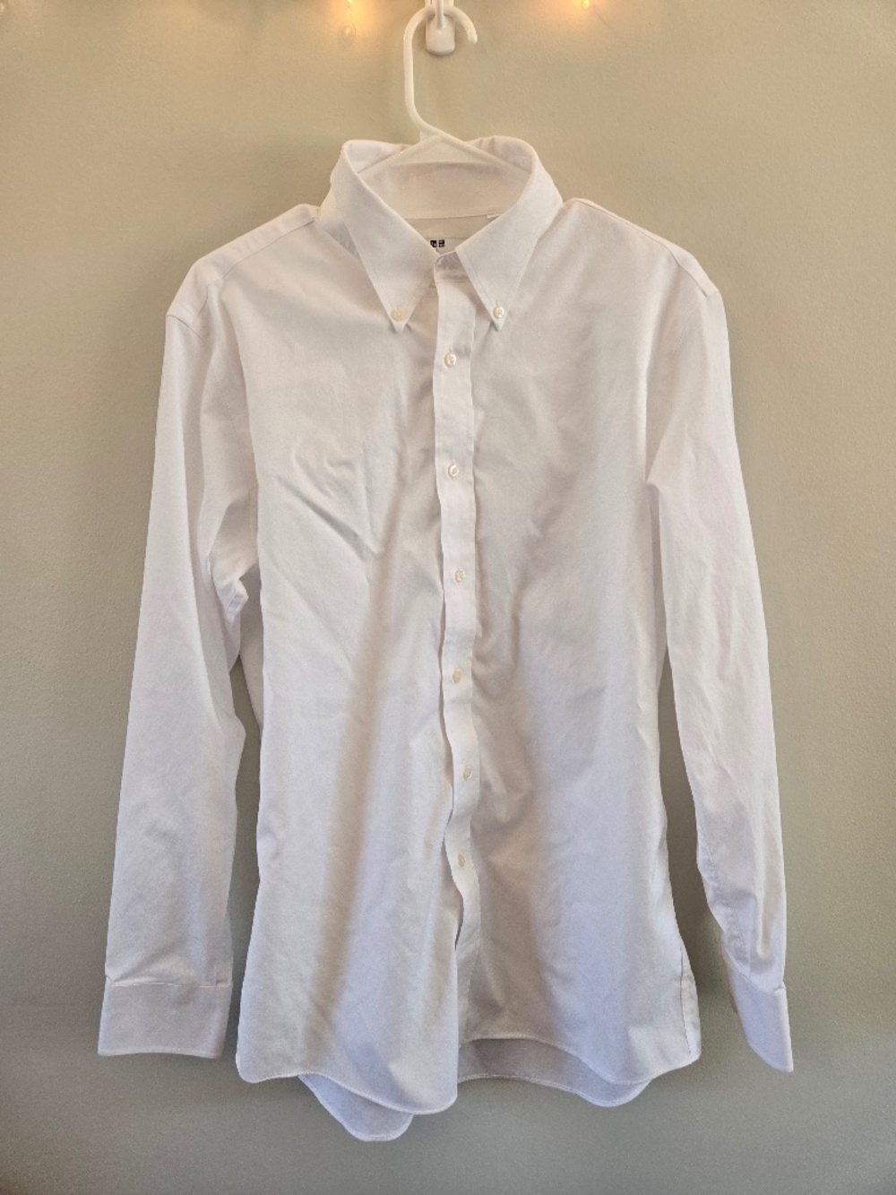 UNIQLO White Super Non-Iron Long Sleeve Dress Shirt